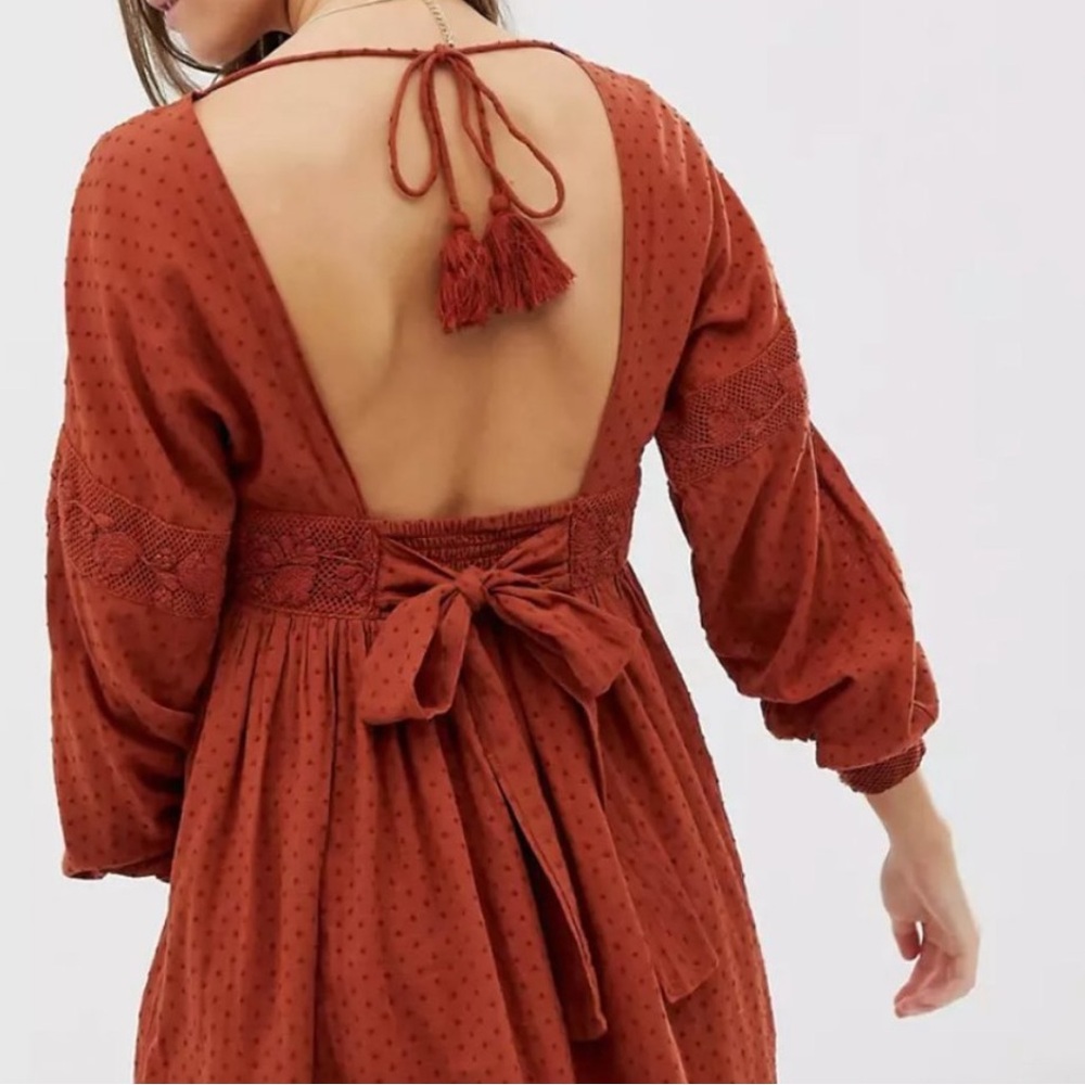 Free People Sugarpie Crochet Mini Dress Deep V Smocked Tie Waist Cinnamon Large - Picture 6 of 15